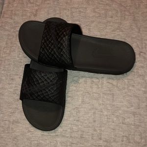 Nike slides